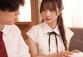 Cô gia sư xinh đẹp cho em thử chút xíu